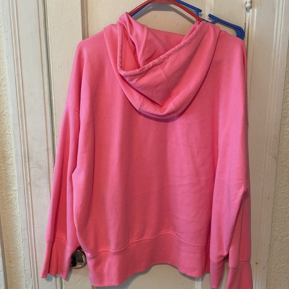 Old Navy dynamic fleece jacket with hood - Picture 3 of 3